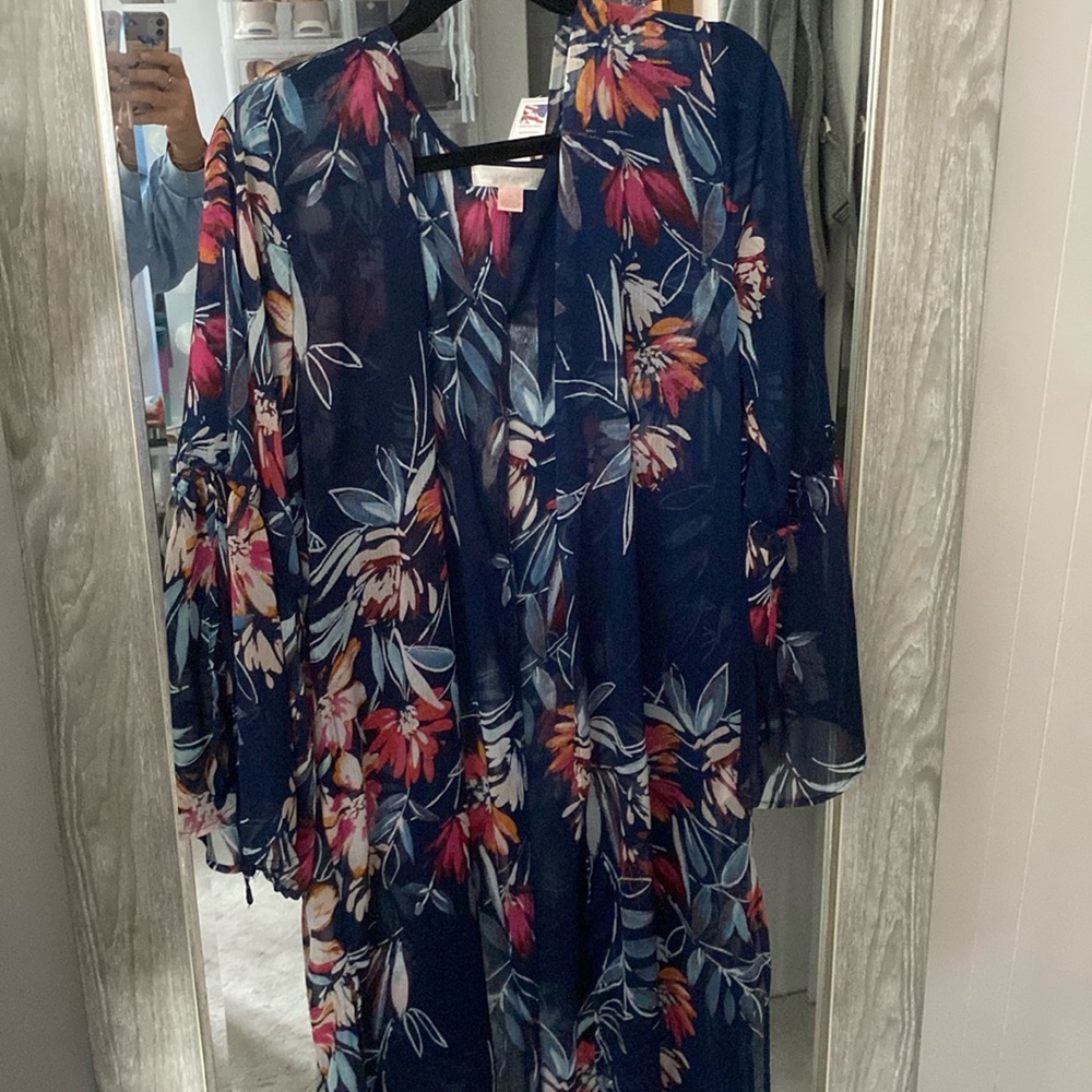 Blue floral kimono with ruffle sleeves